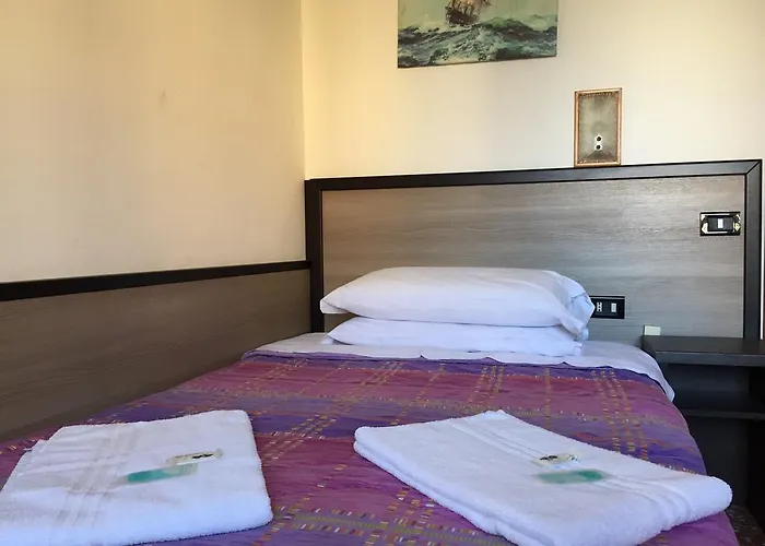 Milano Station Hotel Otel *